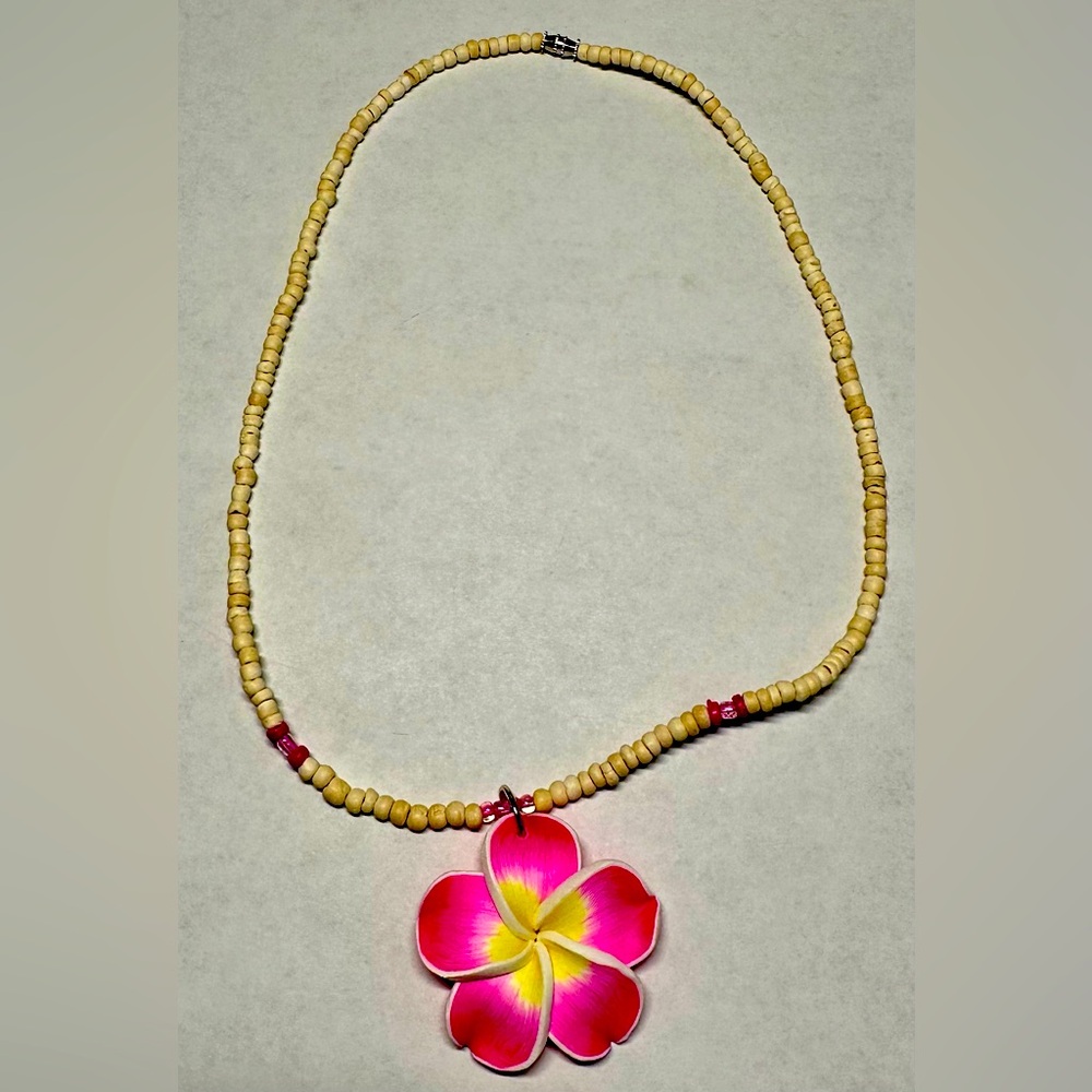 Beautiful Plumeria Necklace